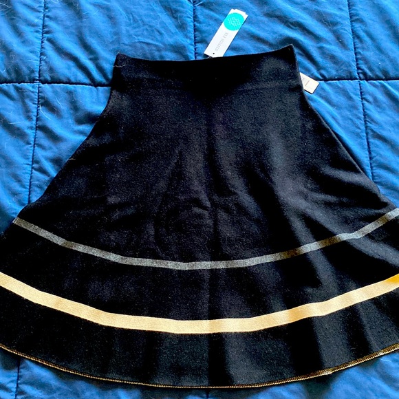 Max Studio Dresses & Skirts - Max Studio Nash Knit Skirt